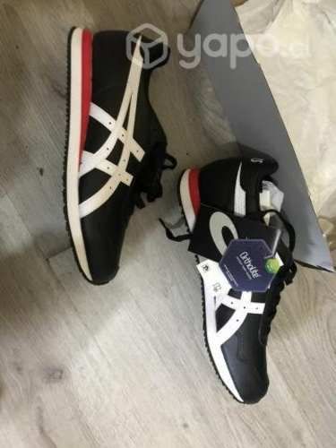 Zapatillas Asics nuevas N° 42,5 (9) nuevas