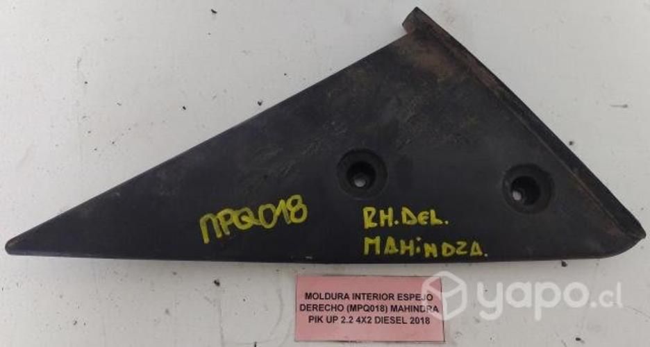 Moldura Int Espejo Der (MPQ018) Mahindra Pik Up