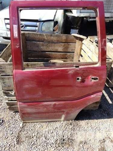 Puerta Trasera Izq (MPU270) Mahindra Pick Up 2012