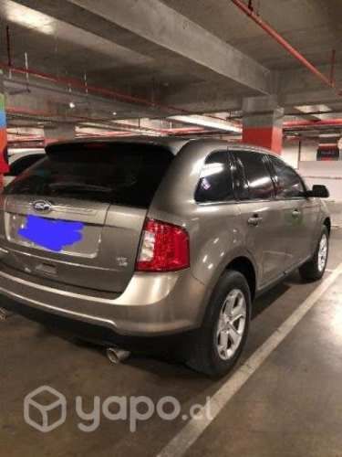 Se vende  Ford edge