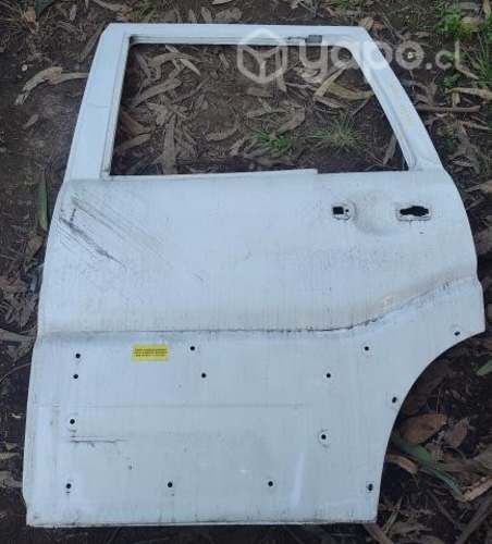 Puerta Tras Izq Detalle (MHS225) Mahindra Scorpio