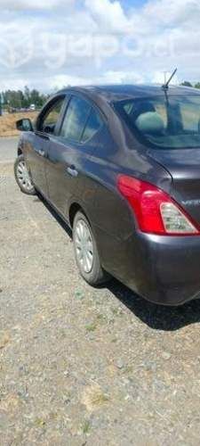 Nissan versa