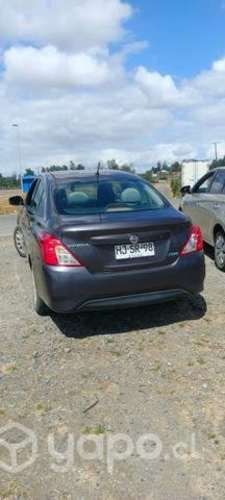 Nissan versa