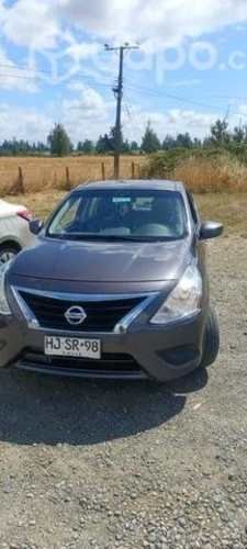 Nissan versa