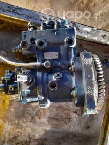 Bomba combustible faw