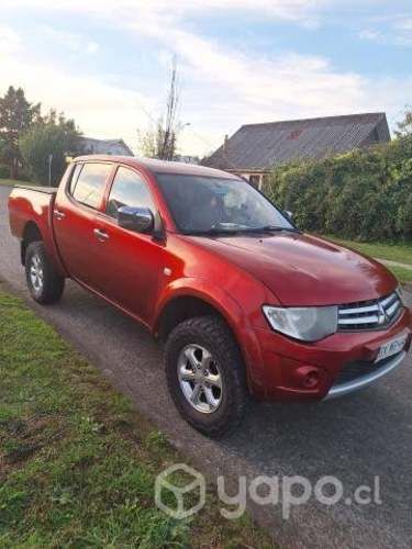 Se vende camioneta 2015