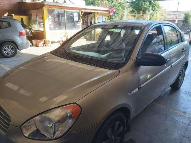 Hyundai accent 2006