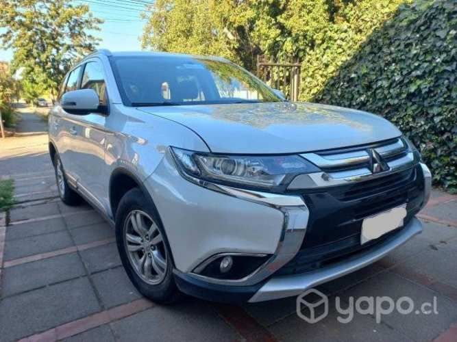Mitsubishi outlander 2018