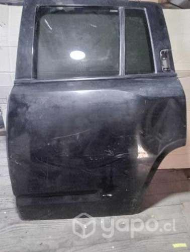 Puerta trasera izquierda jeep compass 2008- 2010