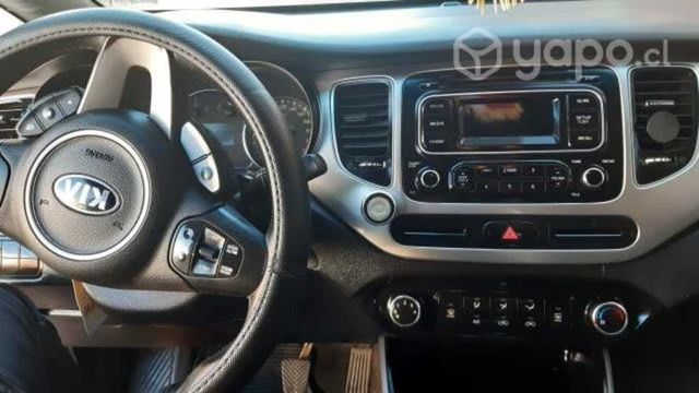 Kia motors carens 2016