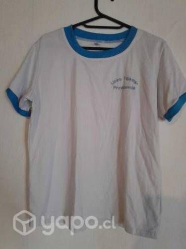 Buzo completo + polera blanca