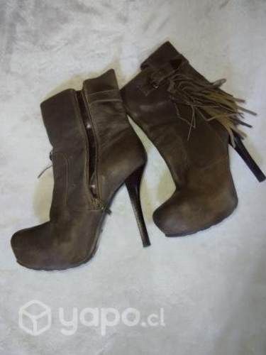 Botín guess talla 37