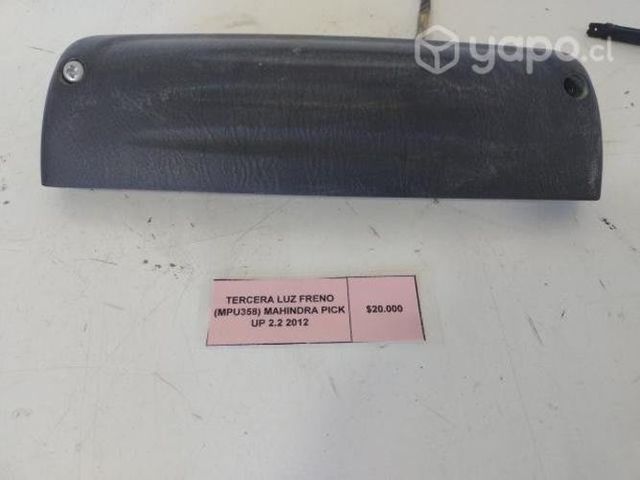 Tercera Luz Freno (MPU358) Mahindra Pick Up 2012