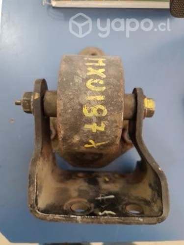 Soporte Motor (MXU187) Mahindra XUV