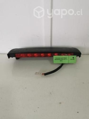 Tercera Luz Freno Mahindra Pick Up 2.2 2018