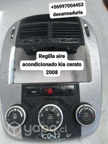Rejilla aire acondicionado Kia cerato año 2008