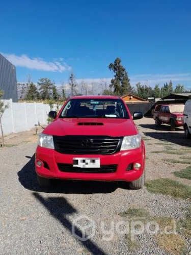 Camioneta toyota hilux