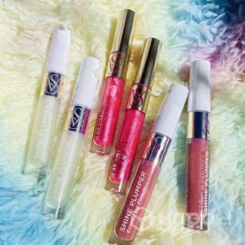Lip gloss victorias secret