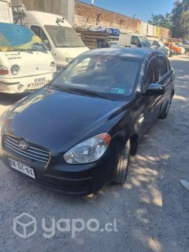 Hyundai Accent 2010