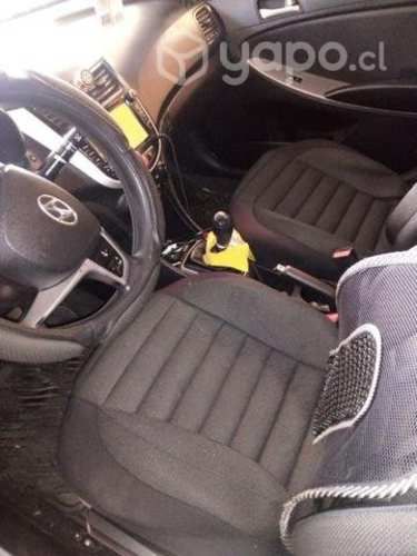 Hyundai accent rb 1.4 full equipo impecable