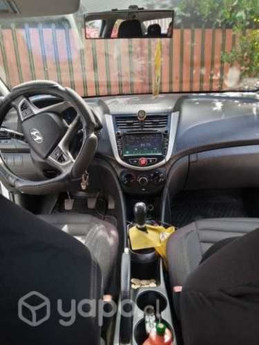 Hyundai accent rb 1.4 full equipo impecable