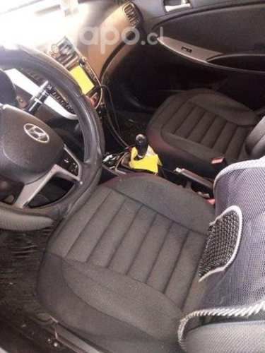 Hyundai accent rb 1.4 full equipo impecable