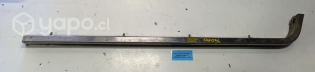 Riel Puerta Trasera Derecha (CNF056) Chevrolet