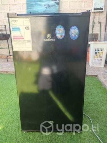 Refrigerador Mademsa