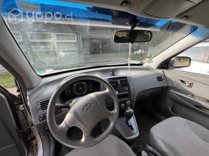Se vende Hyundai Tucson 2007