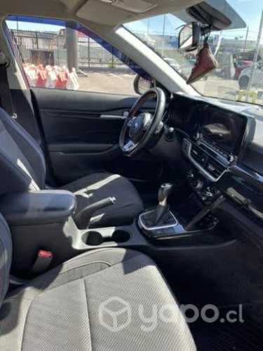 Kia Seltos EX Full MT