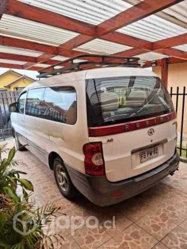 Furgón JAC modelo Refine 1.9