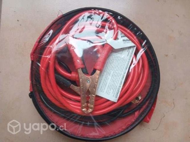 Cables pasa corriente