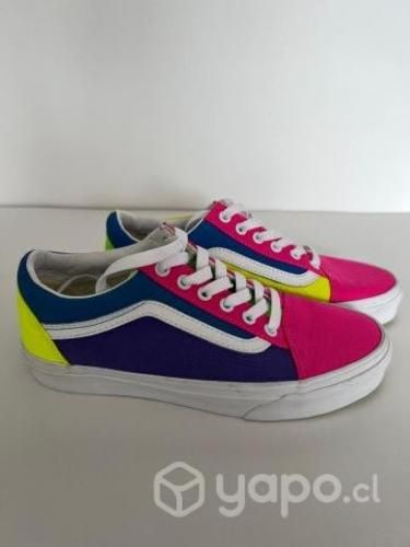 Zapatilla Vans semi nueva