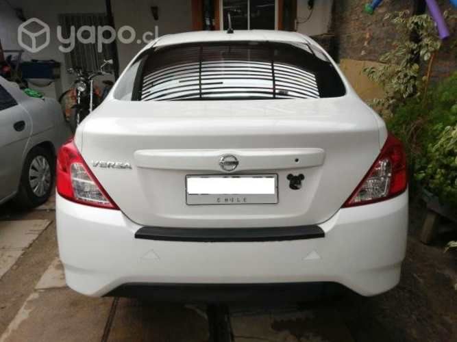 Nissan versa 2019 excelente estado