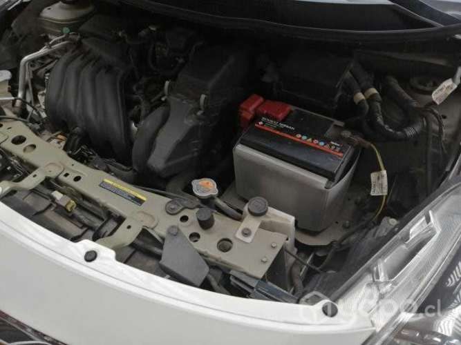 Nissan versa 2019 excelente estado