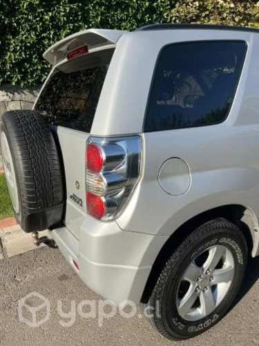 Suzuki grand vitara 2013