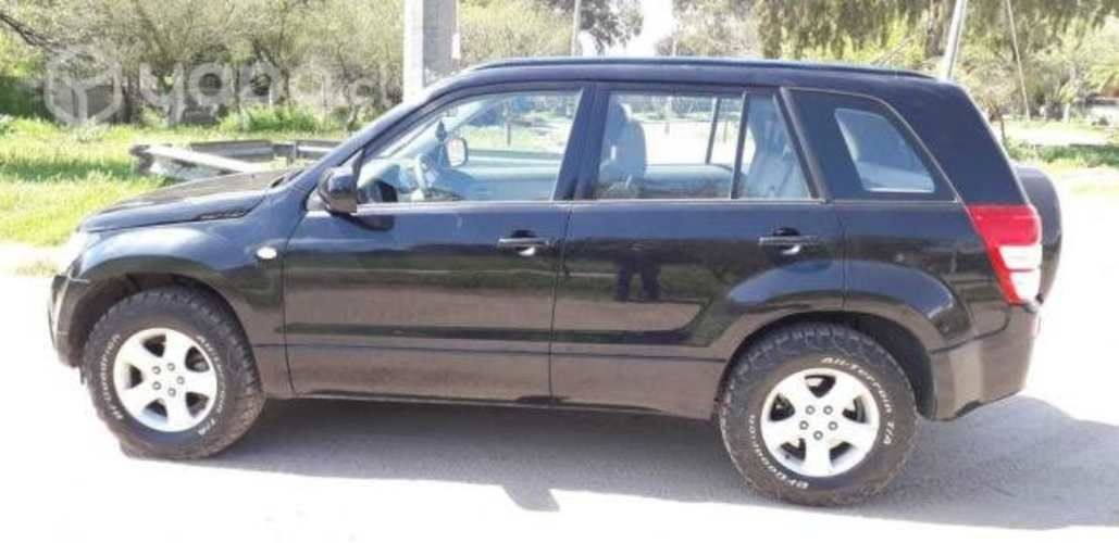 Suzuki grand nomade 2010