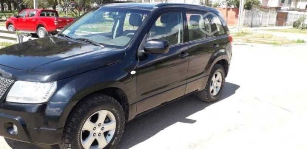 Suzuki grand nomade 2010