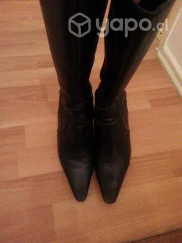 Botas Largas de Cuero Gotta