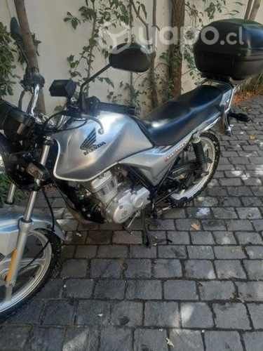 Venta moto Honda GL150 2018