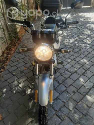 Venta moto Honda GL150 2018