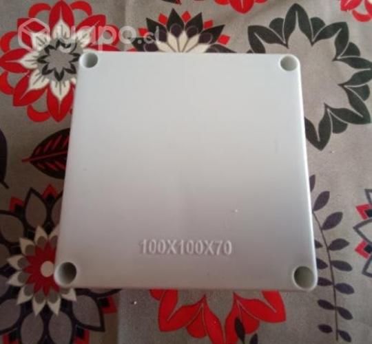 Cajas de Derivación Sobrepuestas nuevas.100x100x70