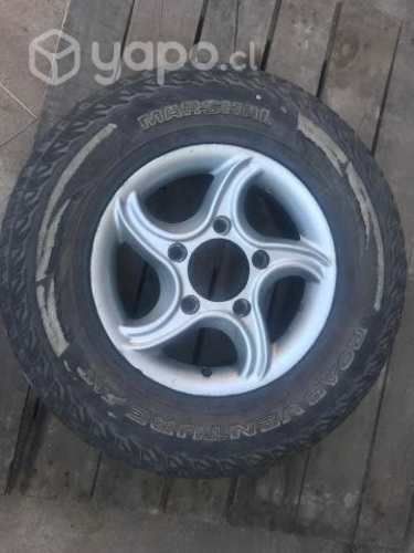 Llanta alumin c/neum 24575R16 Mahindra Pik up 2011