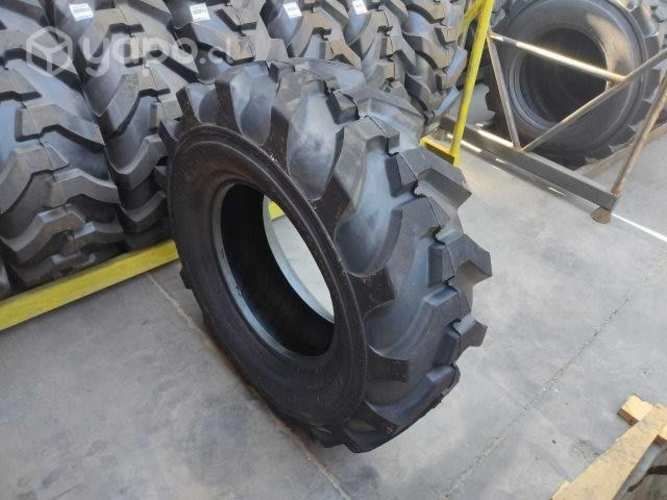Neumáticos 12.5/80-18 Retroexcavadora