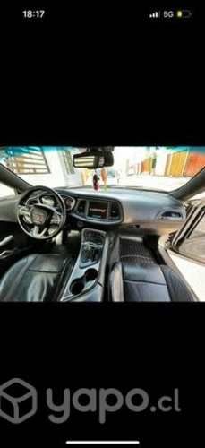 Dodge challenger sxt plus 2015