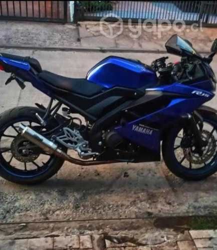 Yamaha R15 V3 2023
