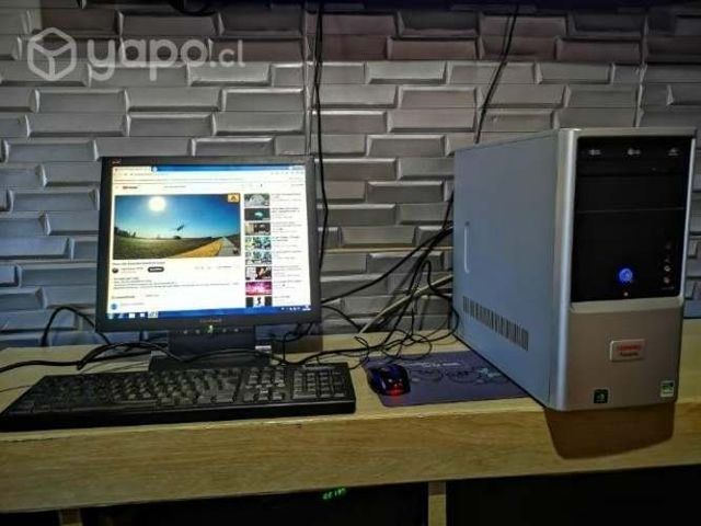 Pc escritorio COMPAQ PRESARIO