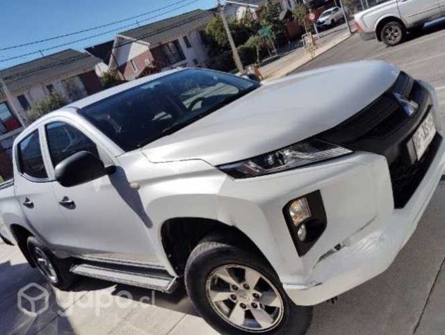 Camioneta pick up año 2022