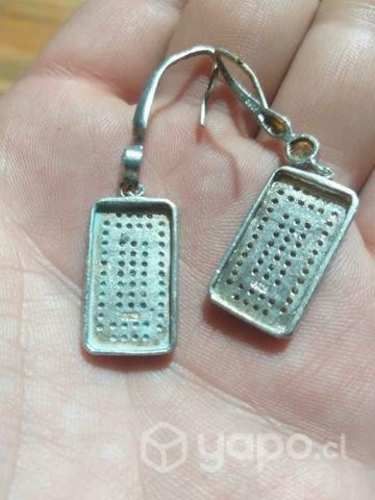 Aros de plata con sircones