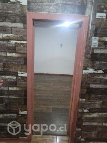 Arriendo pieza interior para mujer sola